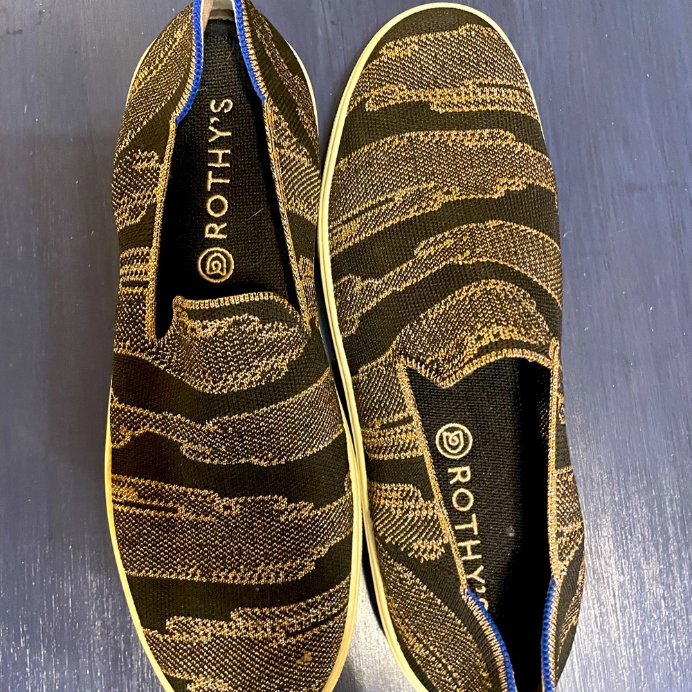 Rothy’s Black/Gold Sneaker